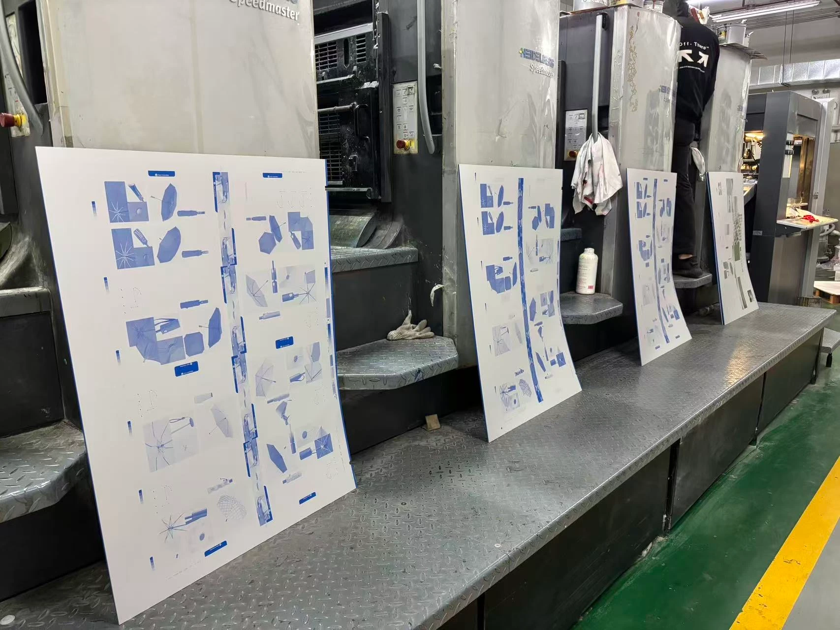 Printing plates preparation