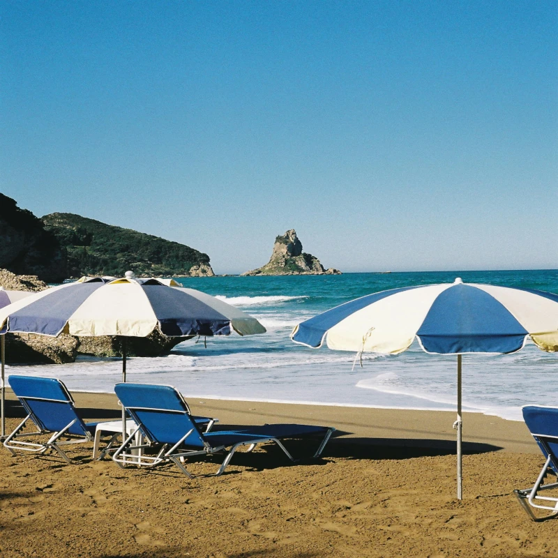 The Complete Guide to Beach Umbrellas: Styles, Sizes & Sun Protection