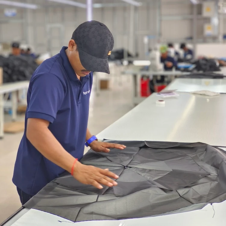 umbrella factory cover QC checking